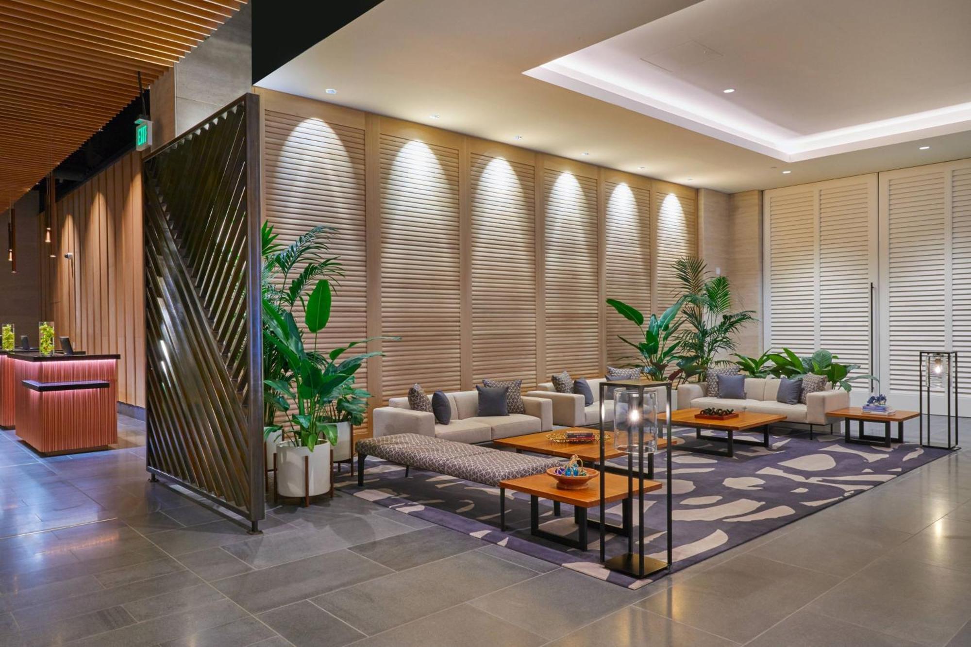 Renaissance Honolulu Hotel & Spa Exterior photo
