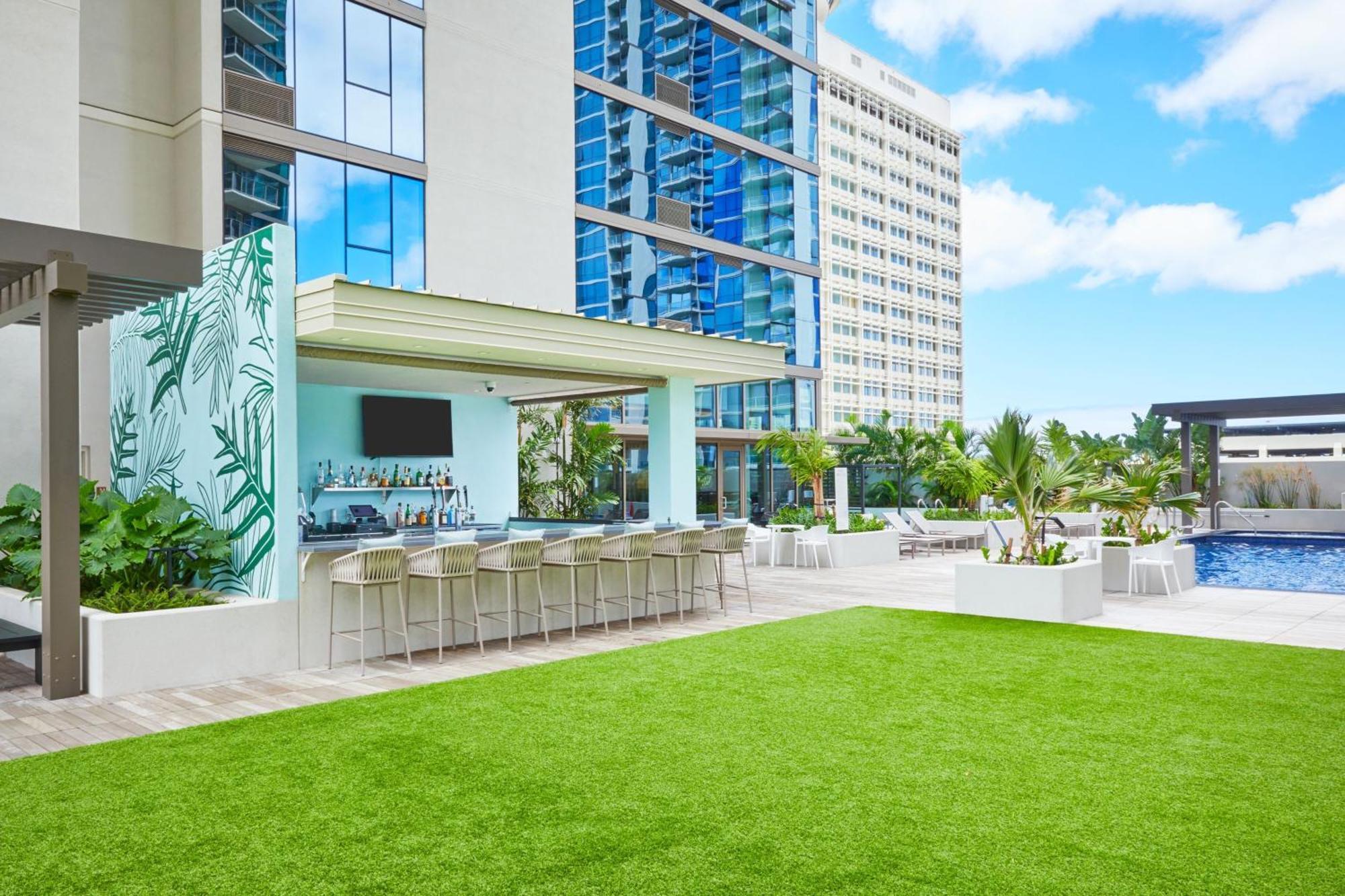 Renaissance Honolulu Hotel & Spa Exterior photo